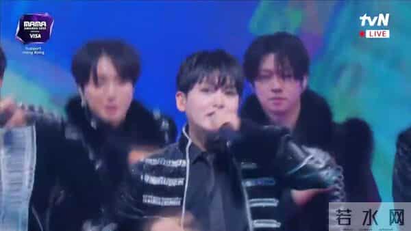 MAMA／SJ连唱4首变主场！希澈帅回巅峰神颜　「超帅短发」出场杀爆