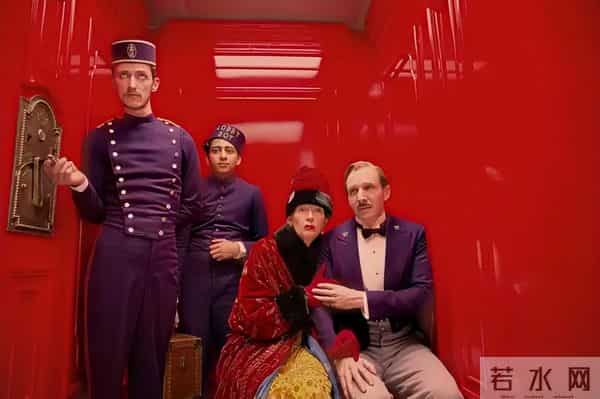 韦斯·安德森的世界，离现实仅仅五步之遥