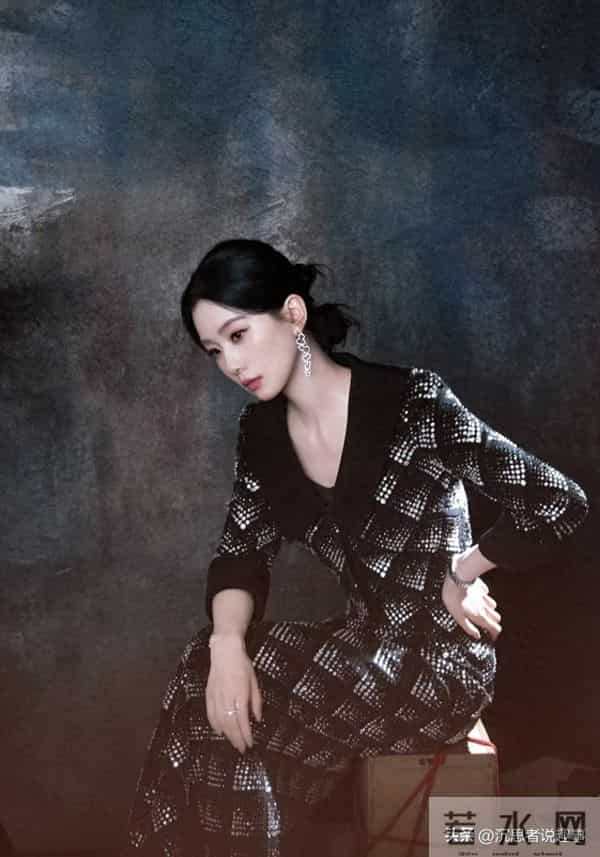 刘诗诗尖叫室‖这穿搭要迷死谁