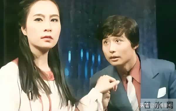 原来我们都被骗了！奚美娟人设崩塌，婚内出轨污蔑前夫三十年