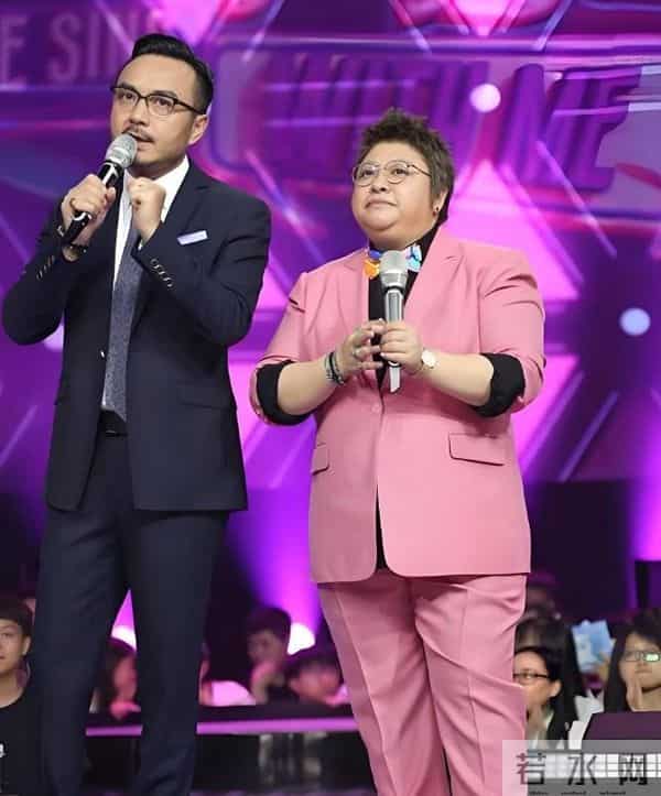 真慈善不怕火光照：香港大埔大火，韩红的 1000 万打了多少黑粉的脸