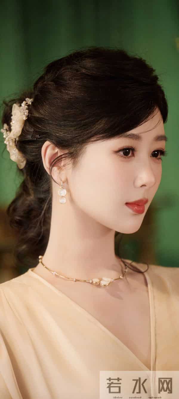 美女壁纸第1876期—杨紫