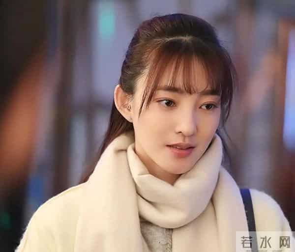 涉诈14亿，看到金条茅台法拉利被拍，才知道王丽坤夫妇活得多奢靡