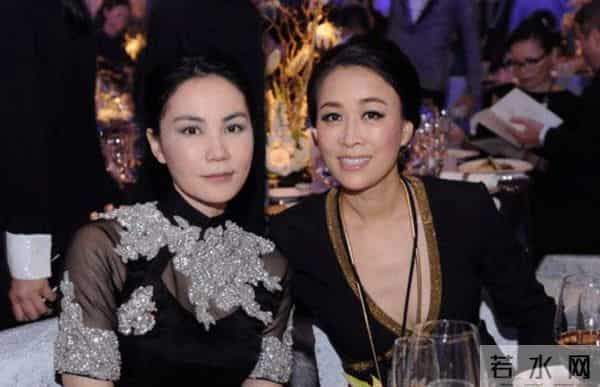 一场生日，戳穿了58岁那英的江湖地位，周深确实一个字都没说错