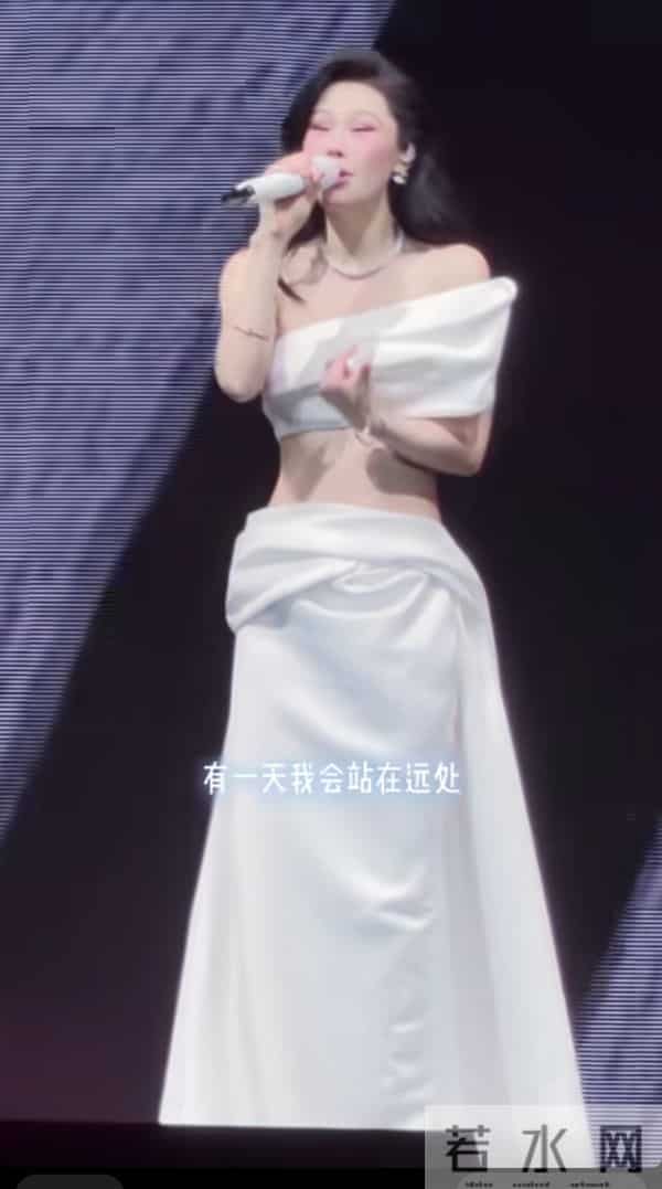 袁娅维现在变得好白好美呀，果然瘦下来堪比整容