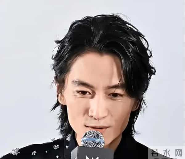 官宣离婚仅9个月后，“暴瘦脱相”的陈晓，印证了孙俪当初的评价