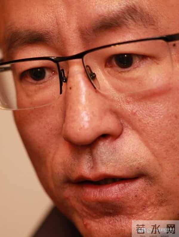 “央视一哥”白岩松，被“病痛”折磨曾多次想不开，令人唏嘘