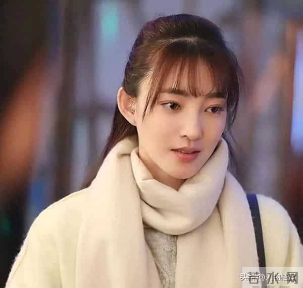 诈骗14亿，看到金条法拉利被拍卖，才懂王丽坤夫妇的生活有多奢靡