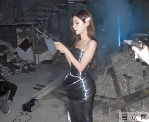 张馨予破百与科幻感