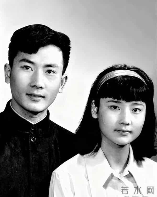 何赛飞这辈子是真值了，爸爸是帅哥，老公是帅哥，儿子也是帅哥