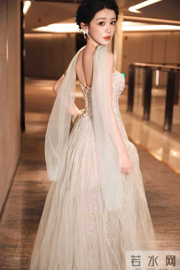 女明星，陈芳彤，胖胖的好可爱啊啊啊啊啊！我爱甜妹！