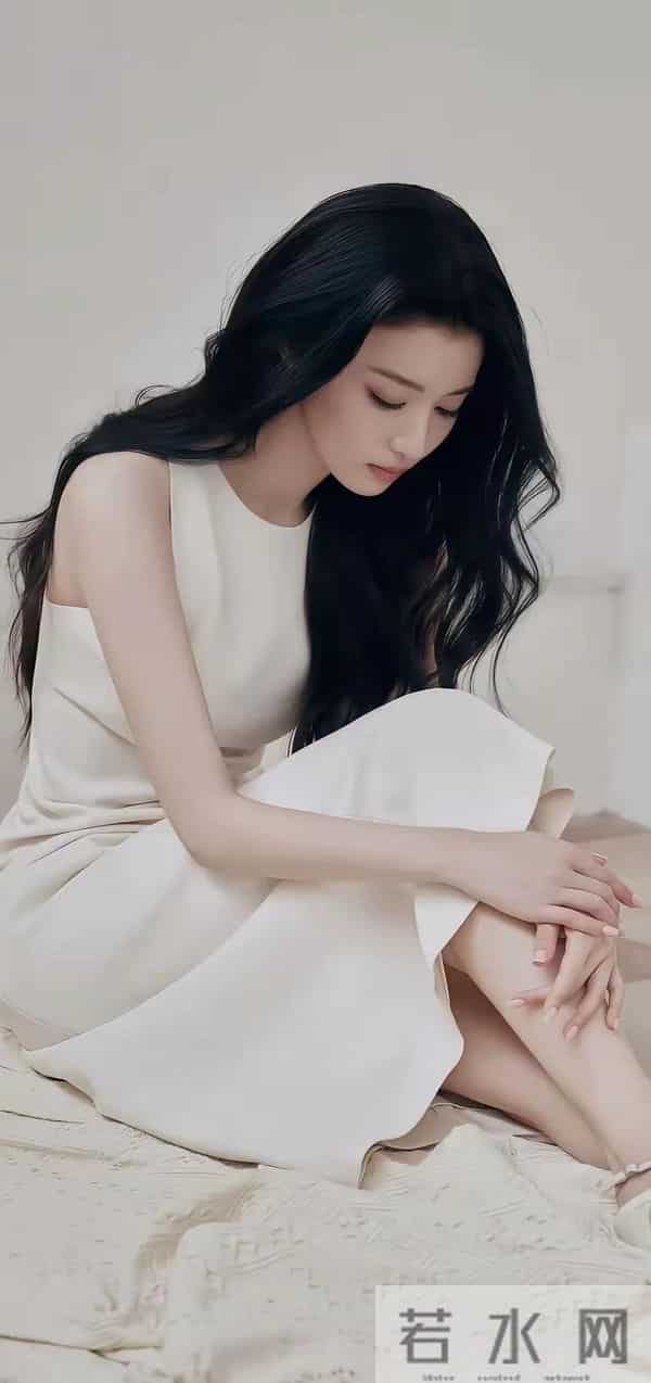 来自“王楚然”的美颜暴击，这颜值真的太绝啦！