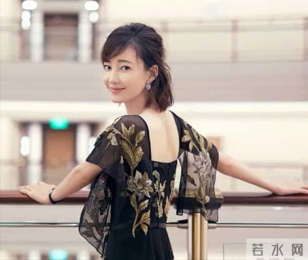 自食苦果，王丽坤前夫诈骗14亿，千万豪车奢侈品被拍卖