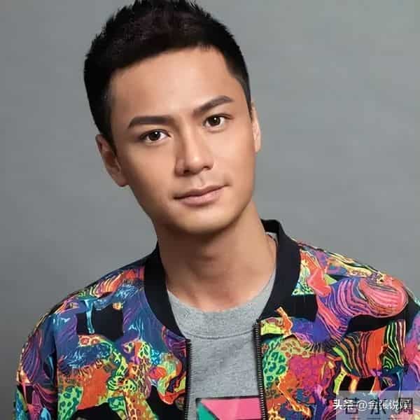 杨怡一家每月生活开销六位数，房租6万还雇了两家佣，丈夫养全家