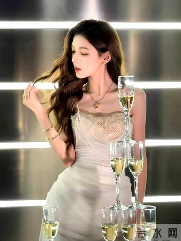 张予曦性感写真