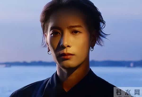 王嘉尔的抑郁,比想象中严重,给所有歌手提了个醒!