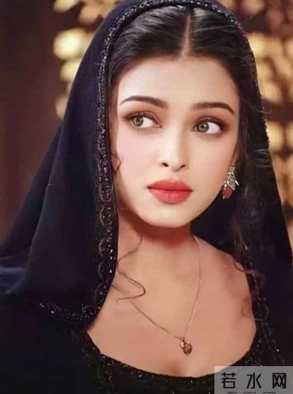 艾西瓦娅·雷,当之无愧的印度女神