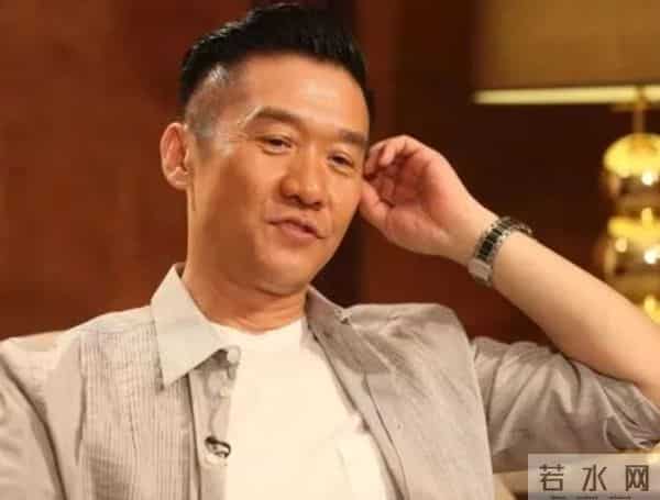 柯蓝也没想到,分手4年后,会以这种方式,和黄志忠“再续前缘”