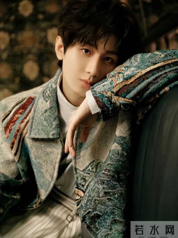 知名男星突发意外!威亚失控后脑勺被撞，当场倒地不起，细节曝光