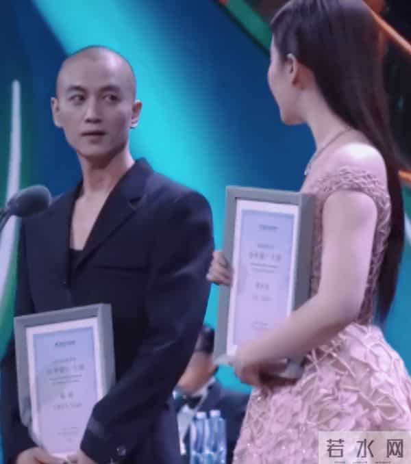 震惊！离婚后，38岁的陈晓让整个娱乐圈都沉默了