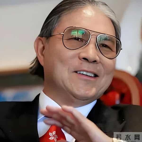 郭晶晶也没想到，霍启刚在香港火灾后的这一举动，再次为霍家争光