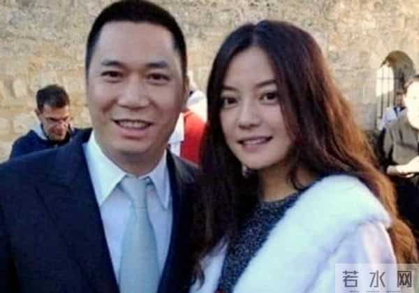 赵薇复出梦碎，前夫表弟被捕，离婚真相藏不住了！