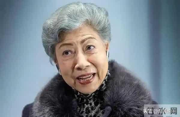 91岁TVB老戏骨被曝低调离巢，已被TVB官网除名，双方合作逾半世纪