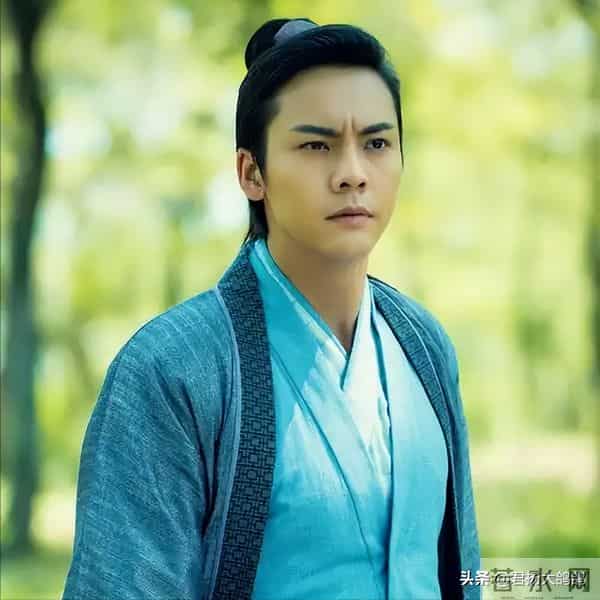 前靠赵露思翻红，后有妻子一个举动实现口碑暴增，陈伟霆才是赢家