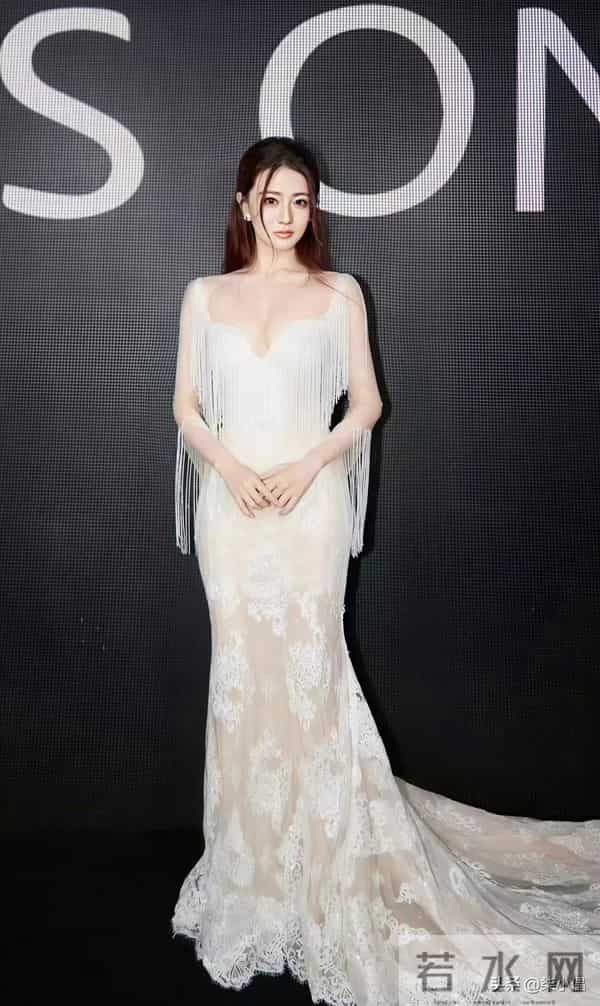 徐璐｜最近很出圈，很性感