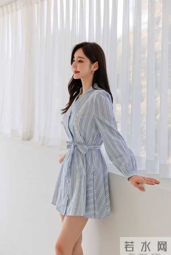 孙允珠——萃蓝依云湖畔梦影竖条纹衬裙
