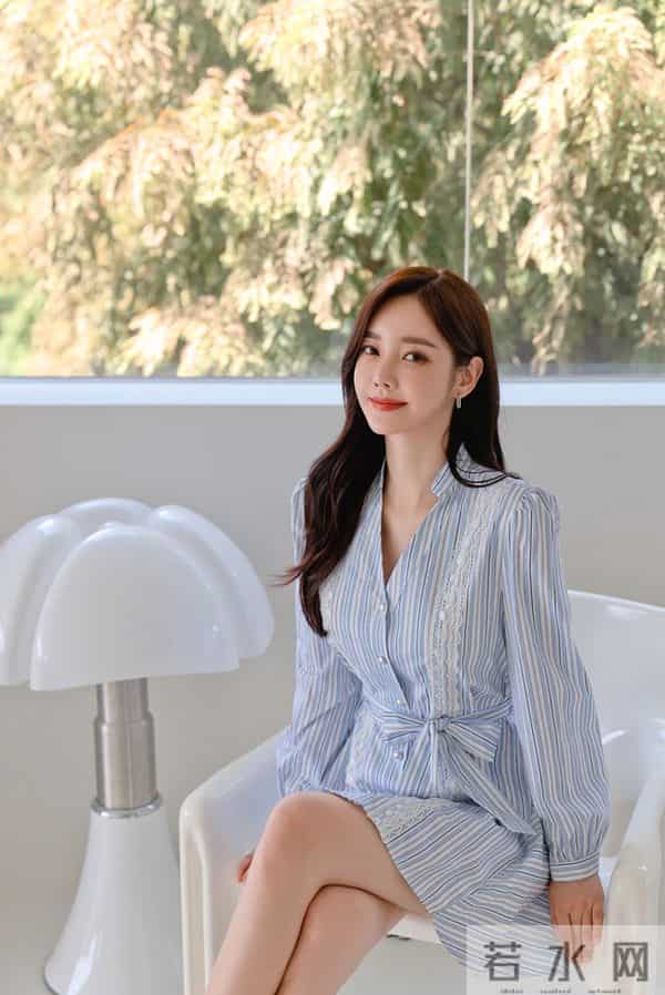孙允珠——萃蓝依云湖畔梦影竖条纹衬裙