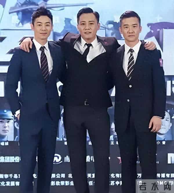 得罪郭麒麟6年后，再看朱亚文的现状，发现他与文章越来越像