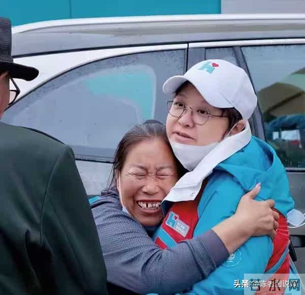 5年等不来道歉！被实名举报侵吞上亿善款的韩红，炸出最后的良心