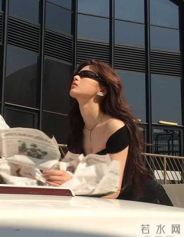 杨超越长大了，真好看