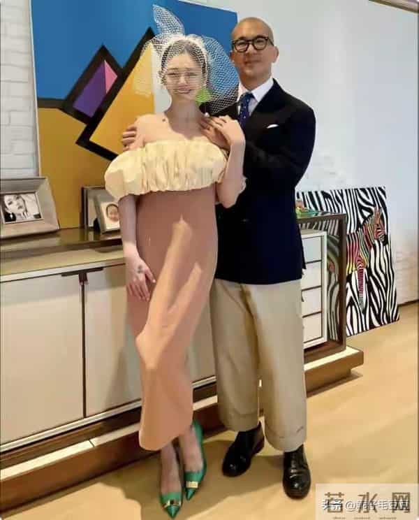 爆料具俊烨又去大S墓前静坐，但这次带了朋友！