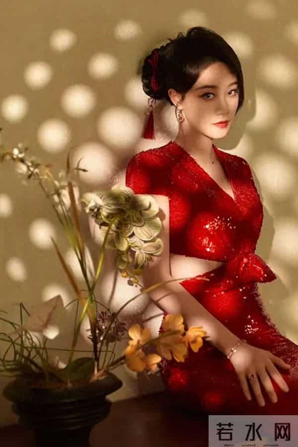 蓝盈莹｜红裙露背装杀疯了！中式氛围感美到失语