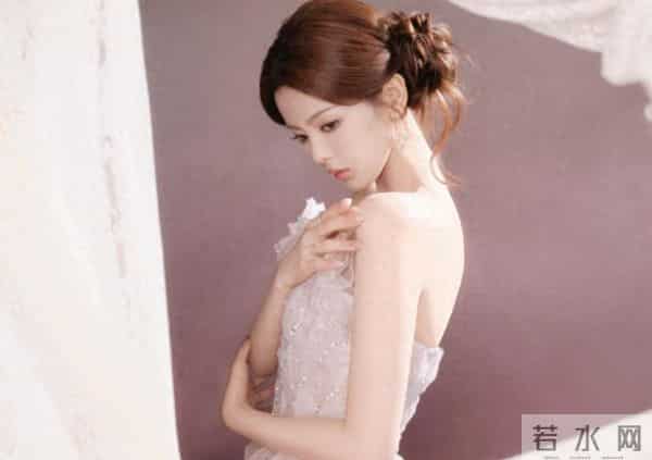 杨超越终于选对赛道了，进组拍摄“甜宠剧”，搭档待爆流量小生