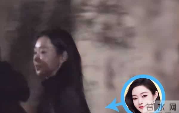 同样是奔三的女星，宋轶深夜素颜白到发光，虞书欣盛装出席被喷丑