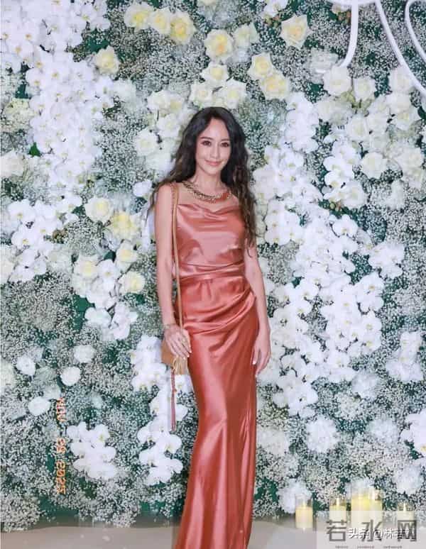 邱泽许玮蜜婚礼宴请430人，众星云集，三个月大的儿子成特殊嘉宾