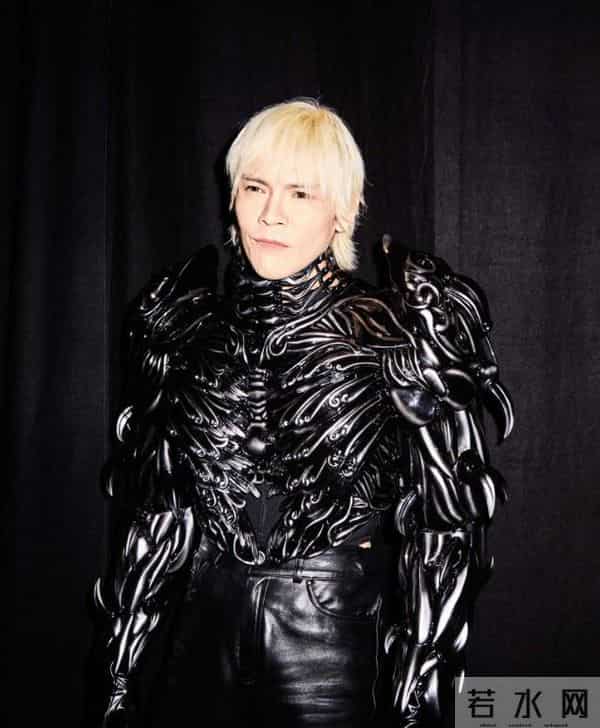 向佐欠债百万传闻真相大白4个月，向太自爆家产安排，一点不意外