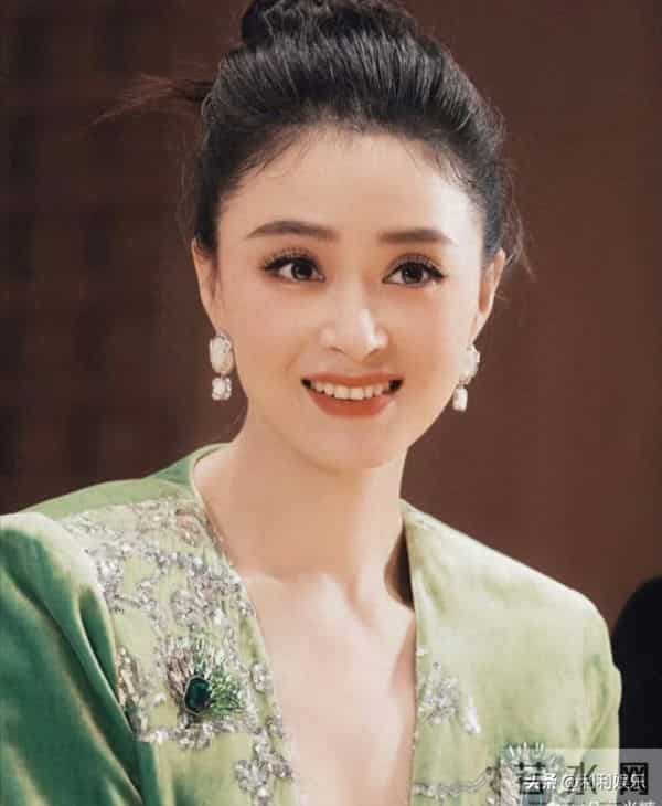 当年真的错怪蒋欣了！被误解多年的真相曝光，网友：欠她一句道歉