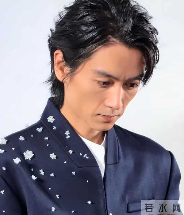 钱再多有啥用？这几位曾惊艳众人的明星，如今面黄肌瘦、满脸沧桑