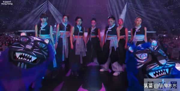 MAMA颁奖礼大偷中国文化！水墨画、舞狮轮番登场，画风诡异遭痛批