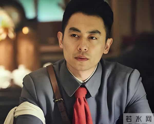 得罪郭麒麟6年后，再看朱亚文的现状，发现他与文章越来越像