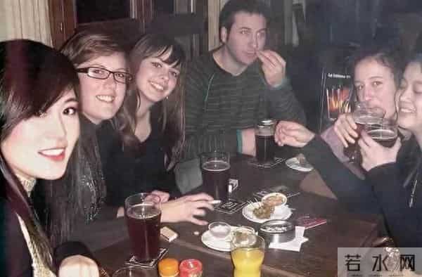 杜星霖年轻时有多漂亮，留学法国时照片曝光，清爽又好看