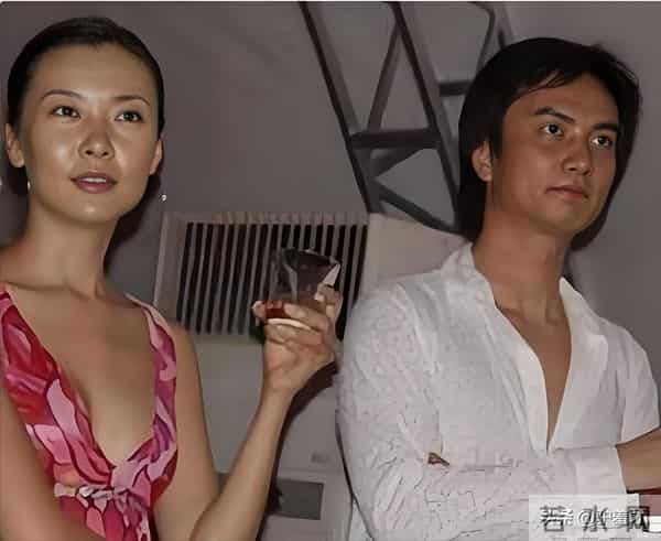 18岁开始男人不断，半百还没玩够，“人间尤物”柯蓝终遭“反噬”