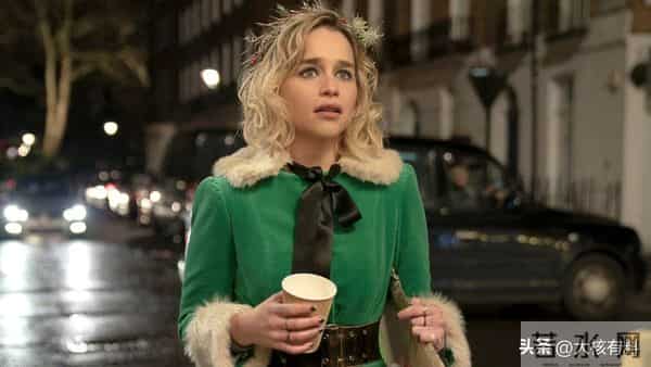 一脱成名的“龙妈”：身材火辣为艺术献身，因裸戏出名却拒绝裸戏