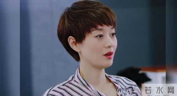 出轨风波真相大白仅2个月，那英近况曝出，事实证明马伊琍没说谎