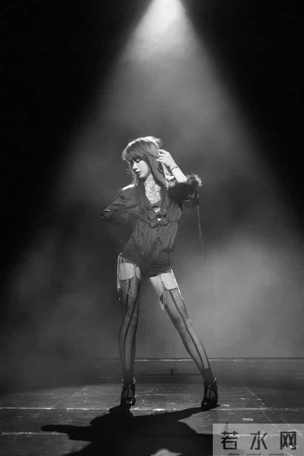 徐梦洁，性感舞台，瘦好多