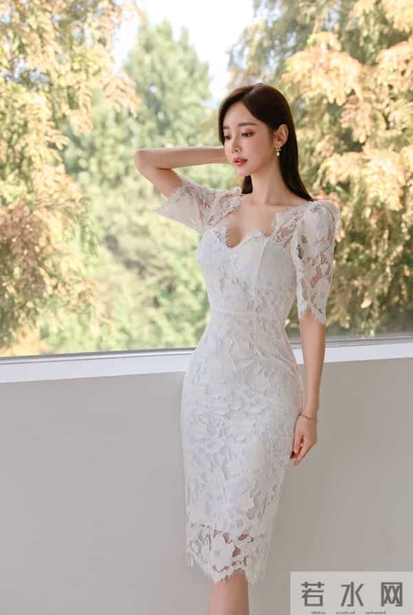 孙允珠——冬叶玲珑奶白缪斯浪漫及膝裙